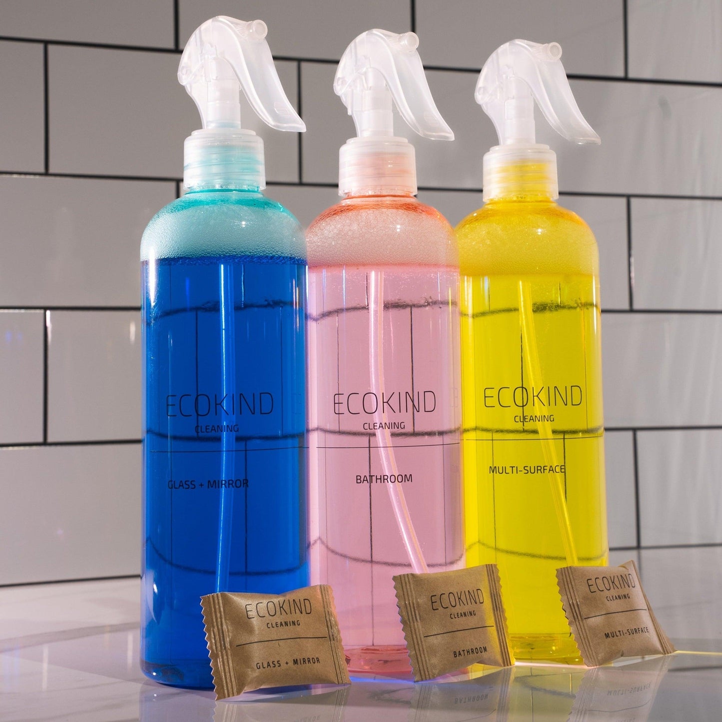 Essential cleaning supplies with easy-to-use refills, ensuring efficient and eco-friendly maintenance solutions.