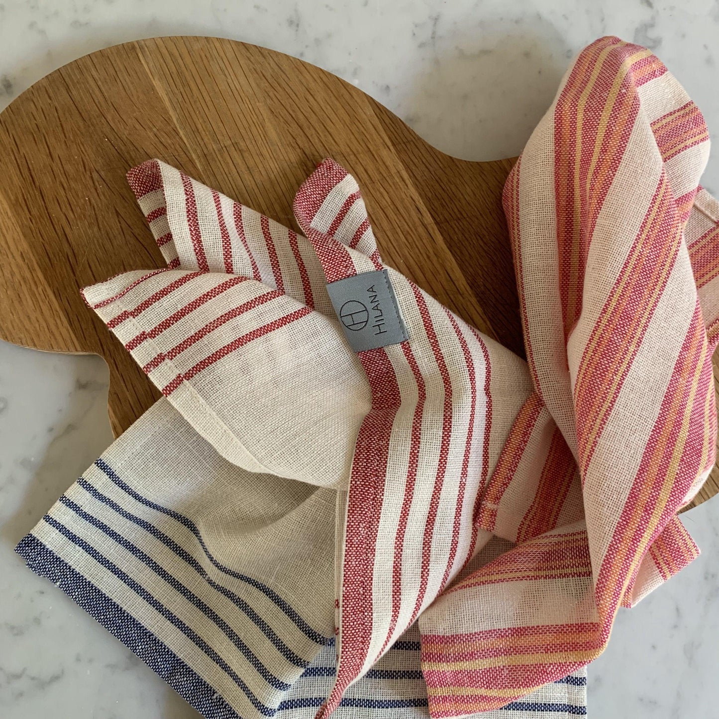 Eco-friendly Andana Striped Tablecloth Set - Magenta