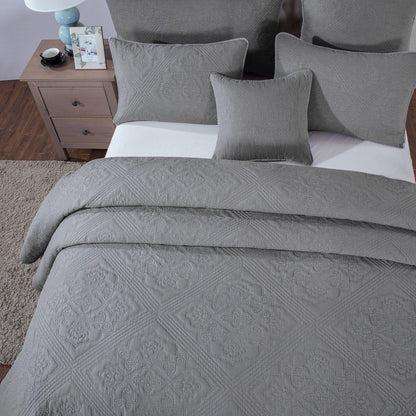 DaDa Bedding Vintage Stone Wash Grey Floral Matelassé Bedspread