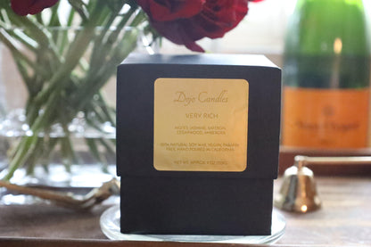 Elegant luxury candle displayed at Puck's Home Store, perfect for enhancing home ambiance and decor.
