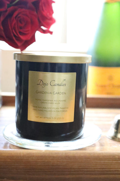 Elegant Gardenia Gardens luxury candle enhancing home ambiance with sophisticated fragrance and design.